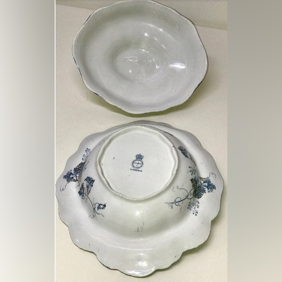 Vintage JOHN MADDOCK & SONS Virginia Slate Blue Gold Trim Covered Serving Bowl - Picture 8 of 11